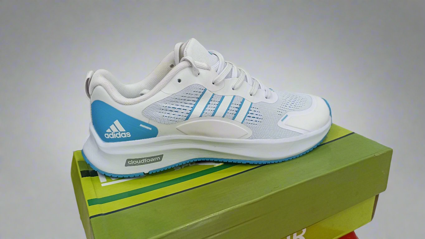 Adidas running shoe 1st copy